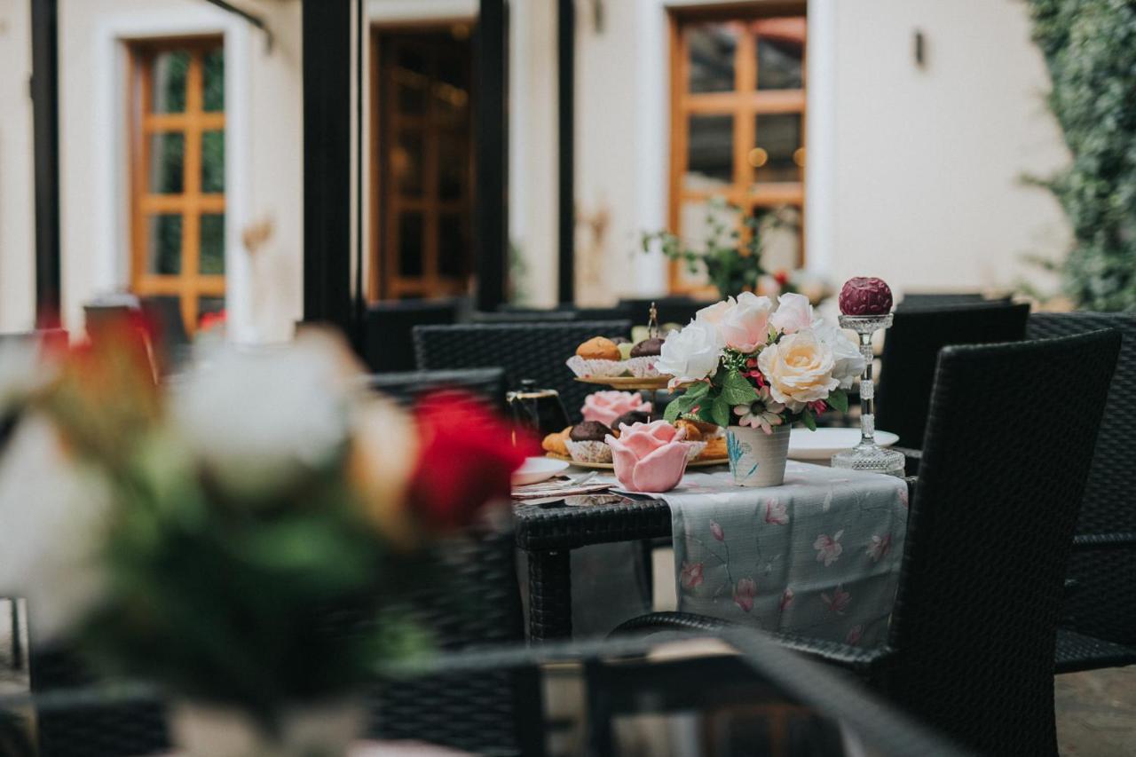 Hotel Marabella Sibiu Dış mekan fotoğraf
