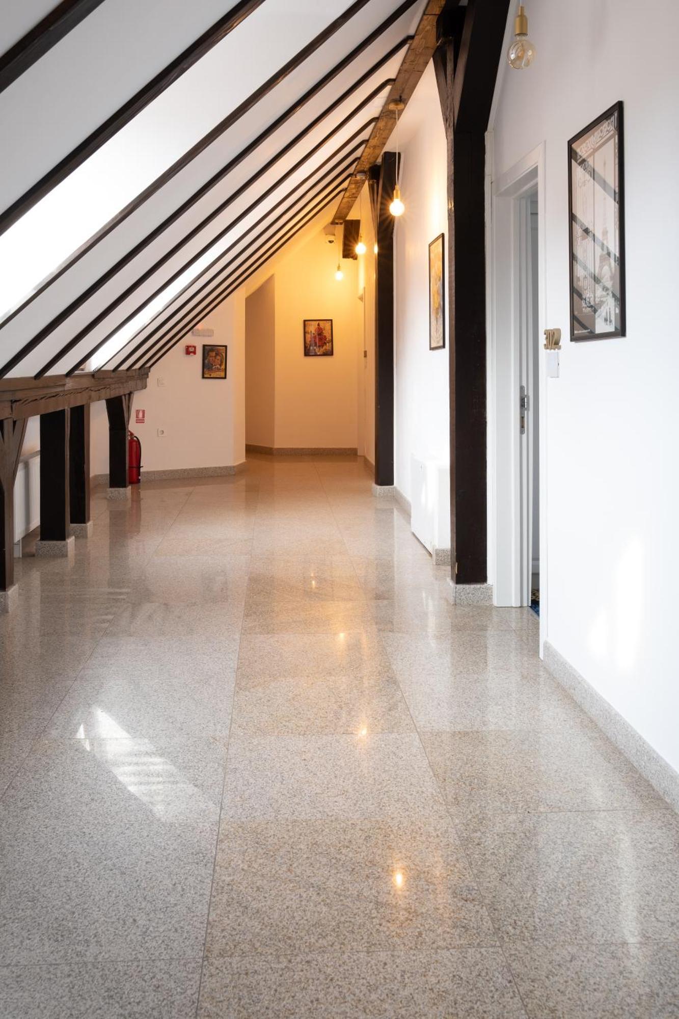 Hotel Marabella Sibiu Dış mekan fotoğraf