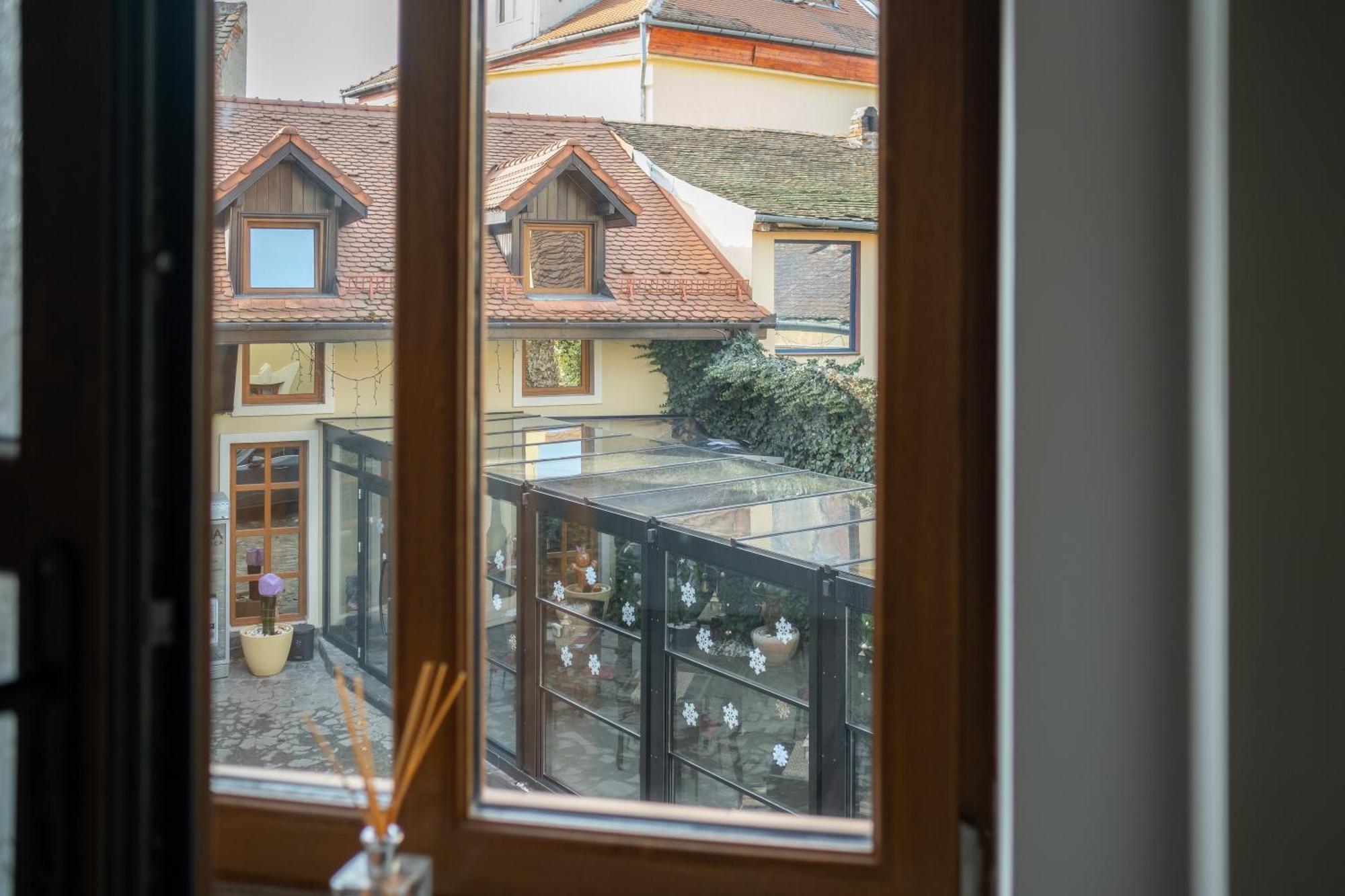 Hotel Marabella Sibiu Dış mekan fotoğraf