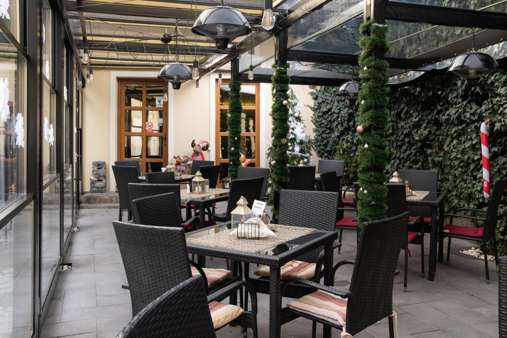 Hotel Marabella Sibiu Dış mekan fotoğraf