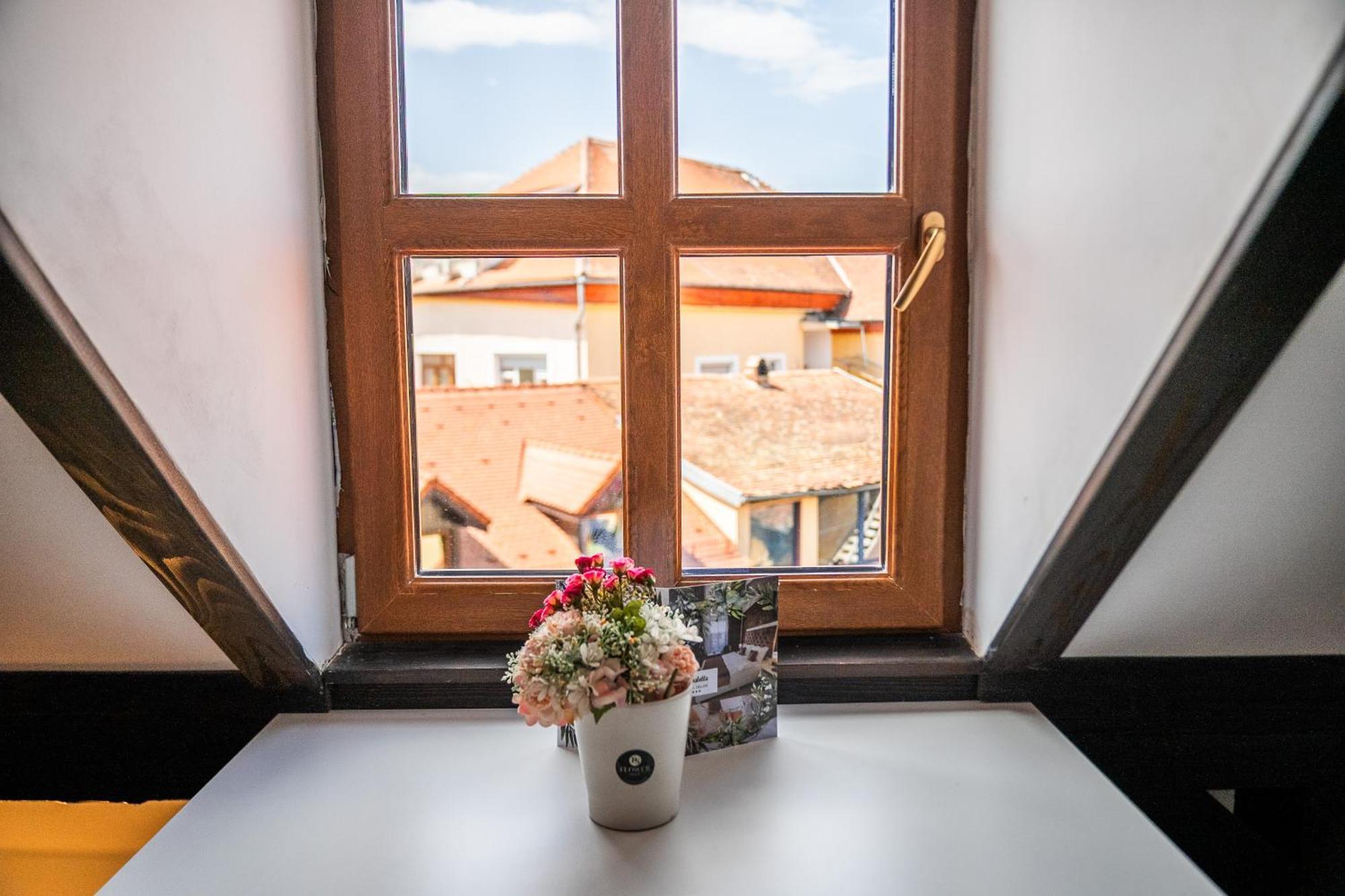 Hotel Marabella Sibiu Dış mekan fotoğraf
