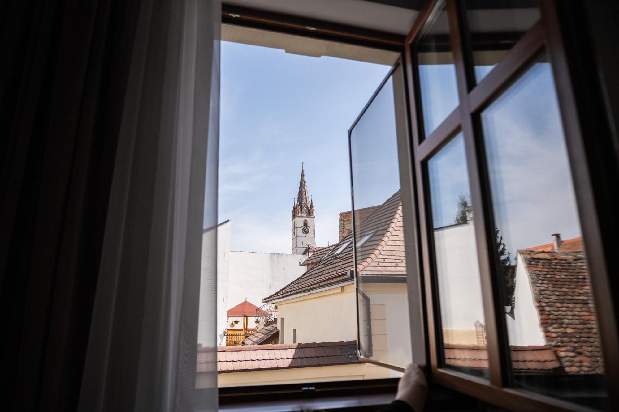 Hotel Marabella Sibiu Dış mekan fotoğraf