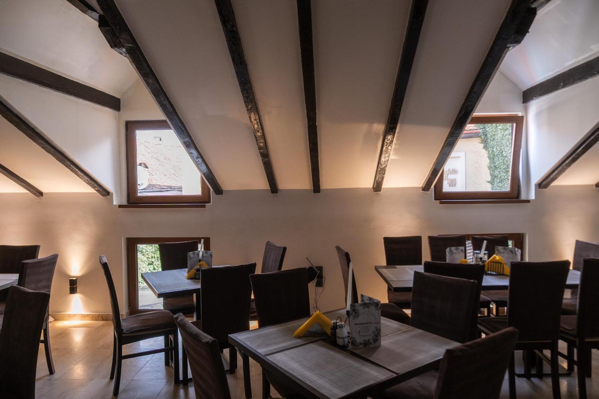 Hotel Marabella Sibiu Dış mekan fotoğraf