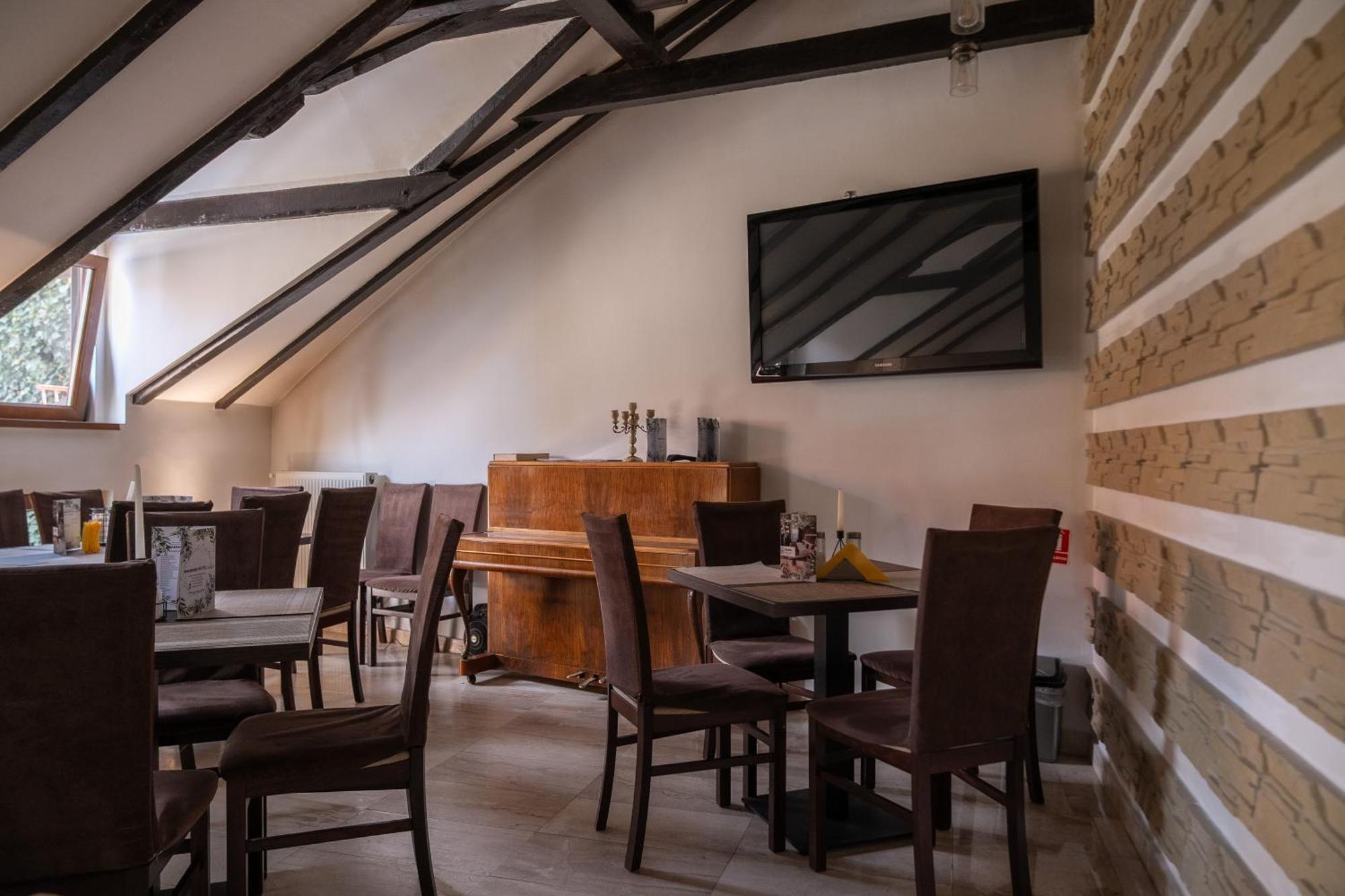 Hotel Marabella Sibiu Dış mekan fotoğraf