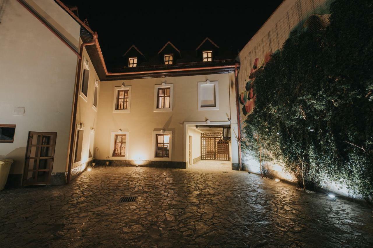 Hotel Marabella Sibiu Dış mekan fotoğraf